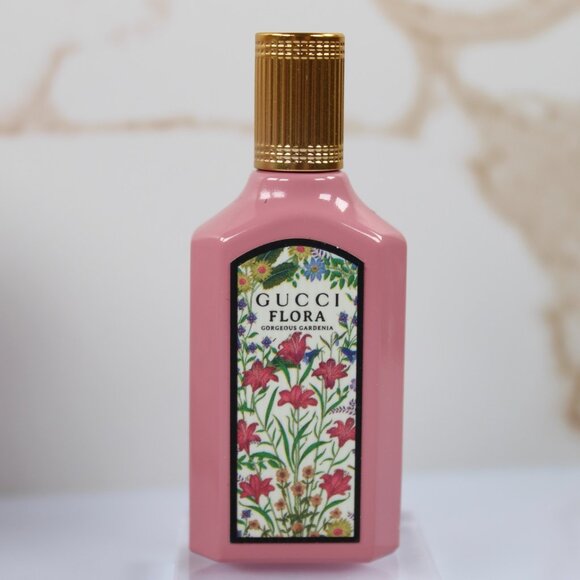 GUCCI Flora Gorgeous Gardenia Eau De Parfum EDP MINIATURE .16oz - 5ml NIB - Picture 2 of 5